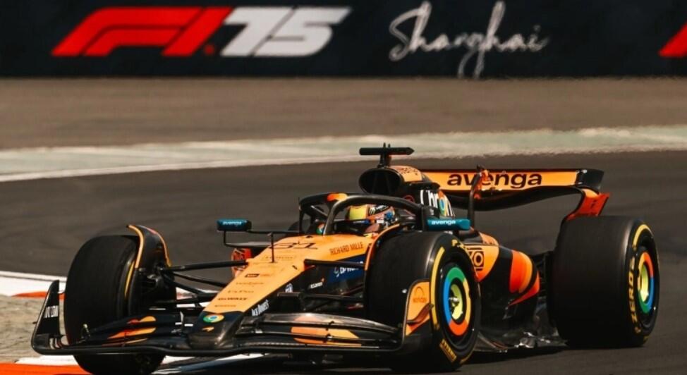 Περίπατος και 1-2 για την McLaren στην Κίνα, με νικητή τον Πιάστρι! thumb
