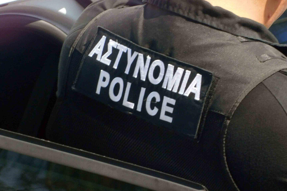 Δύο νέες συλλήψεις για τα επεισόδια στο ΑΕΛ-ΑΠΟΕΛ thumb