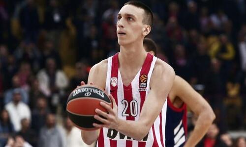Παίρνει 1 εκατομμύριο δολάρια ο Ολυμπιακός για Ποκουσέφσκι! thumb