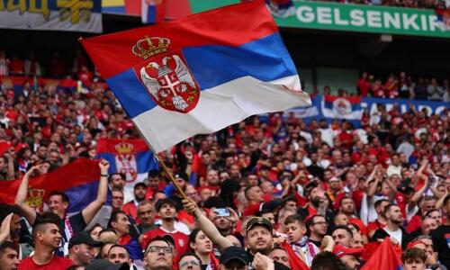«Καμπάνα» της FIFA στη Σερβία λόγω ρατσιστικής συμπεριφοράς thumb