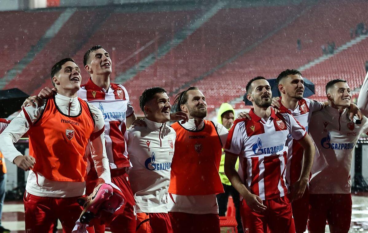 Λεχ Πόζναν - Ερυθρός Αστέρας 1-3: Προβάδισμα πρόκρισης για το σύνολο του Μιλόγεβιτς thumb