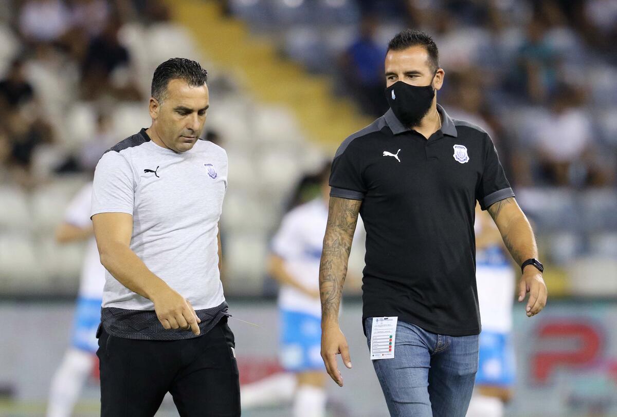 Αυγουστή: 