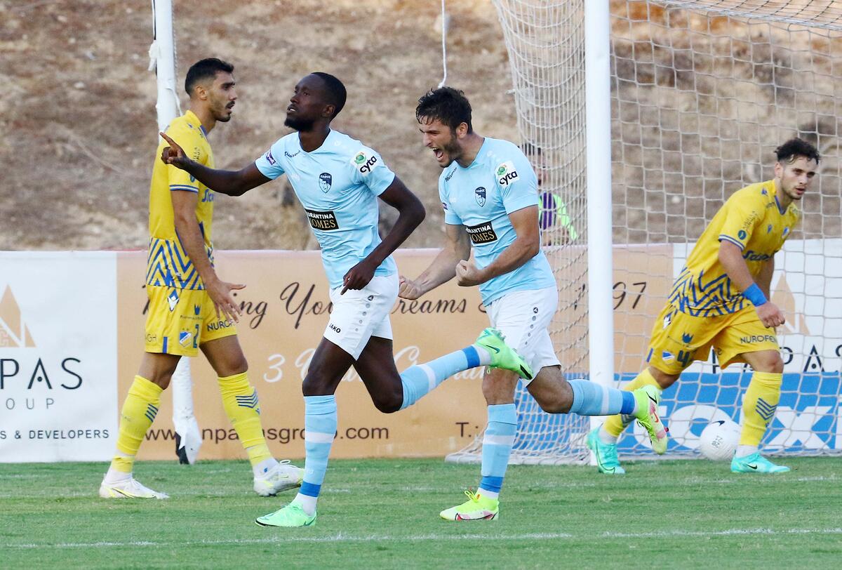 (ΤΕΛΙΚΟ) Πάφος-ΑΠΟΕΛ 4-0  thumb