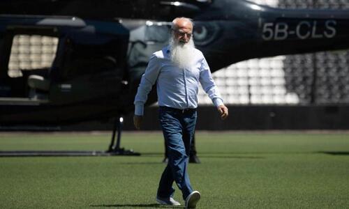 «Οι μάσκες έπεσαν! Αντιμετώπισαν σαν ξένο τον Ιβάν Σαββίδη» thumb