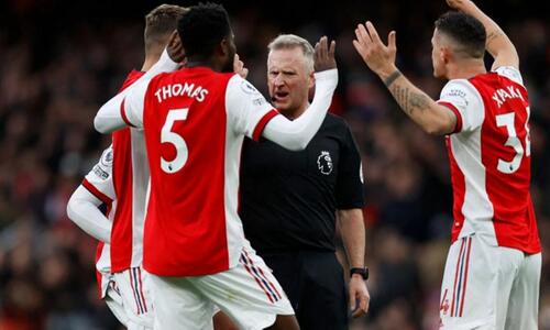 Γράφεται ιστορία στην Αγγλία με στόχο την βελτίωση της διαιτησίας thumb