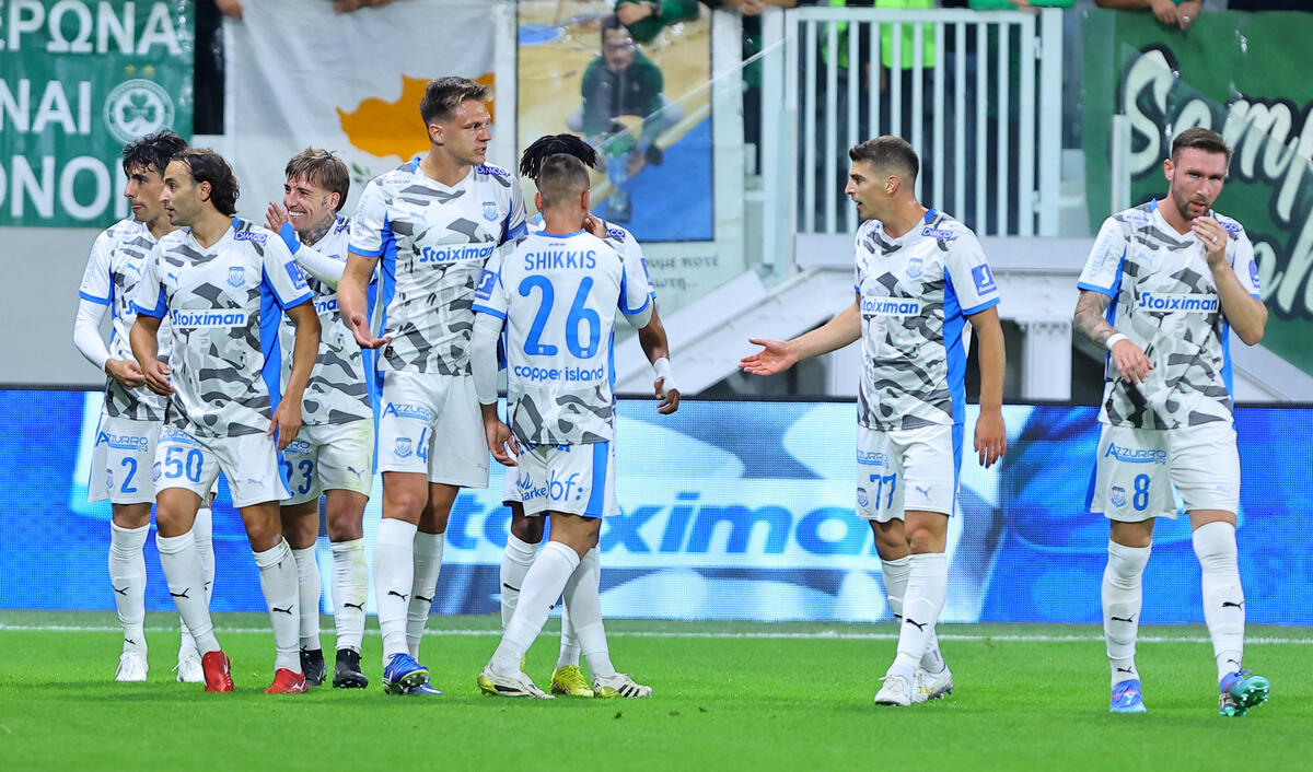 Βίντεο ST: Οι πανηγυρισμοί στο 1-0 του Απόλλωνα thumb