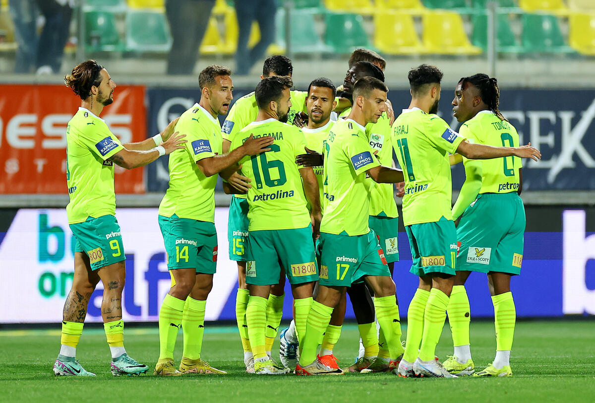 ΑΕΚ-Πάφος FC 3-0: «Ξέσπασε» με τριάρα και μείωσε στο -1 από την κορυφή! thumb