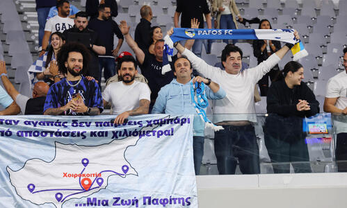 Έστειλε μήνυμα η Πάφος FC ενόψει τελικού: «Ας βάψουμε τις εξέδρες στο χρώμα μας» thumb