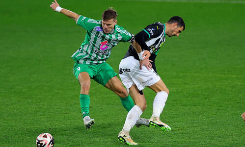 Άρης - ΑΕΚ 1-1: Συμβιβασμός στη Λεμεσό, χαμόγελα στην Πάφο! thumb