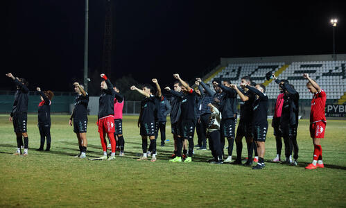 Με τις μαύρες στολές η Ομόνοια 29Μ ως ελάχιστο φόρο τιμής  thumb