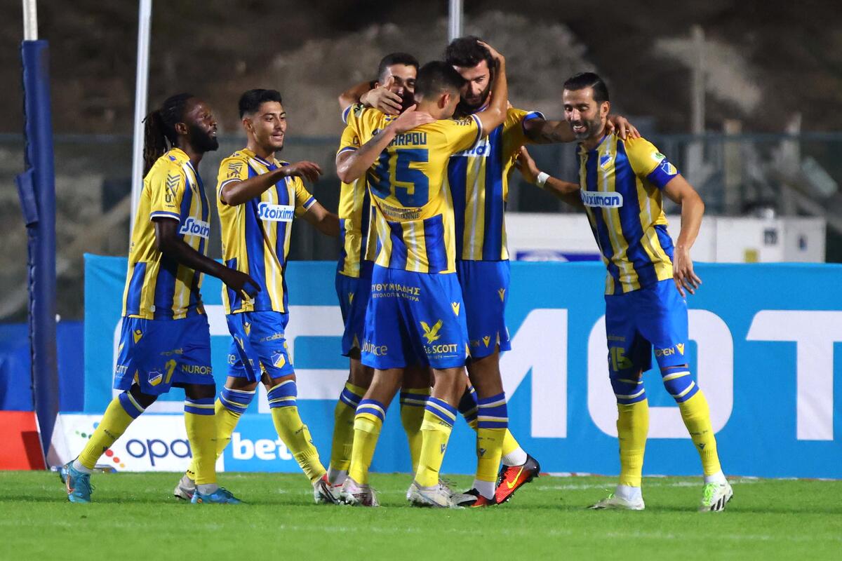 Καρμιώτισσα- ΑΠΟΕΛ 1-2: «Επαγγελματική» νίκη, κορυφή και περιμένει! thumb
