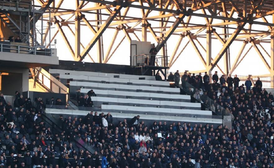 Απαγόρευση εισόδου στην Τούμπα σε 8 οπαδούς για το επεισόδιο στα δημοσιογραφικά thumb