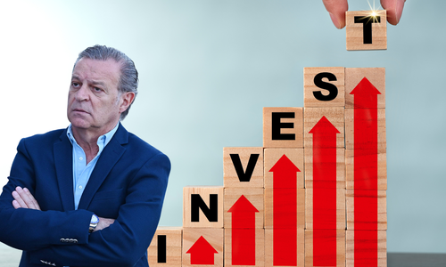 ΑΠΟΕΛ: Το «φλερτ» με επενδυτές και η αντίστροφη μέτρηση thumb