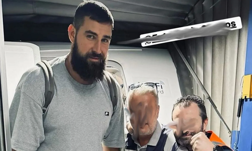 Η πρώτη φωτογραφία του Γιόνας Βαλανσιούνας στην Αθήνα! thumb