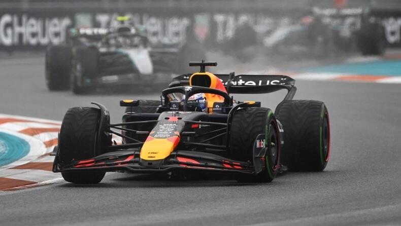 O Φερστάπεν τερμάτισε εκτός βαθμών για πρώτη φορά από το 2016 (vid) thumb