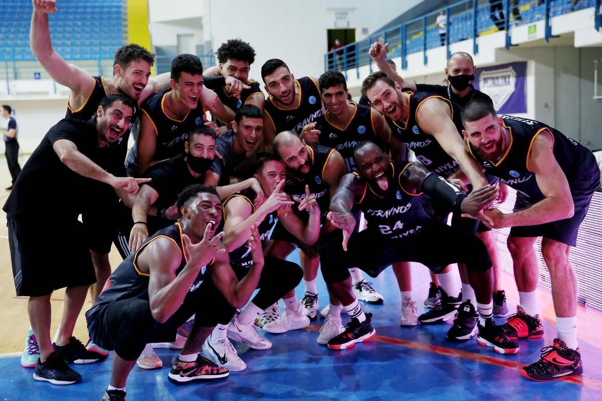 Στον Κεραυνό ο πρώτος τίτλος  thumb