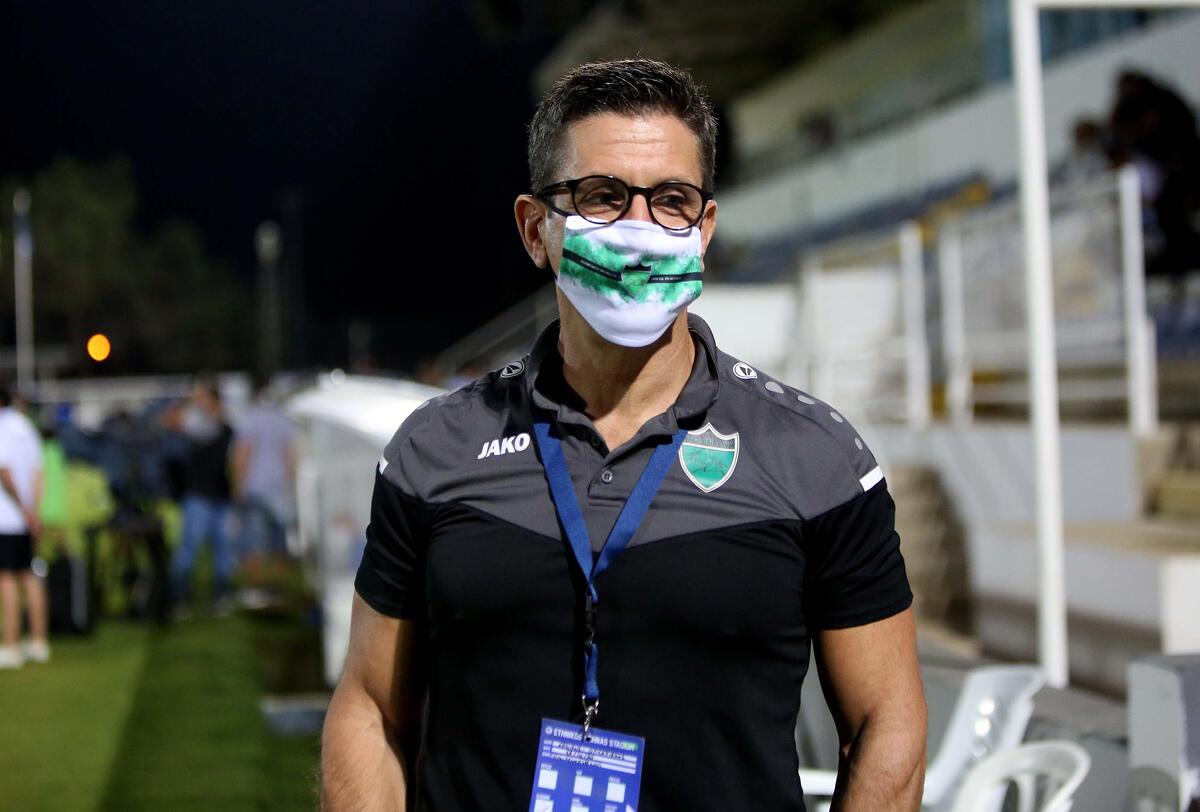 «Να πηγαίνετε καλά, να κάνετε λεφτά να σας πουλώ παίκτες» thumb