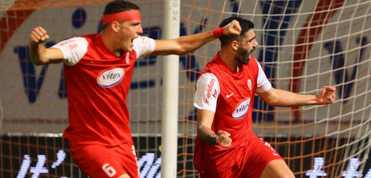 Όταν έχεις υγιείς αποδυτήρια… thumb
