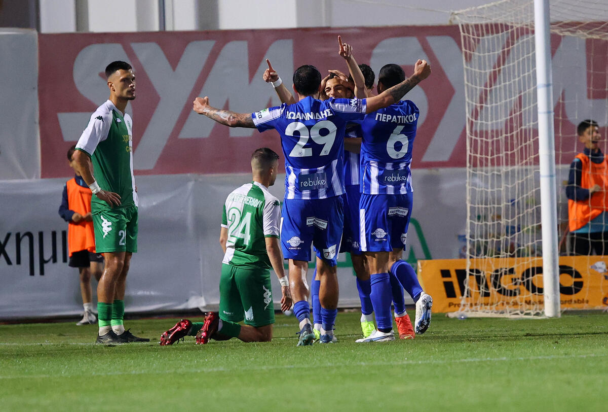 Εθνικός - ΑΕΖ 6-2: Την έσπρωξε και μαθηματικά προς τον υποβιβασμό  thumb