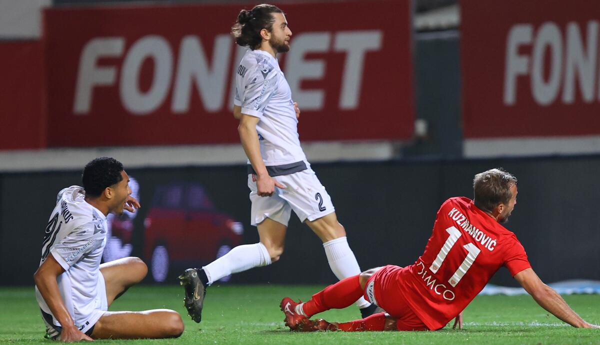 Νέα Σαλαμίνα-Οθέλλος 1-1: Αγωνία στους μεν, ούτε τώρα οι δε! thumb