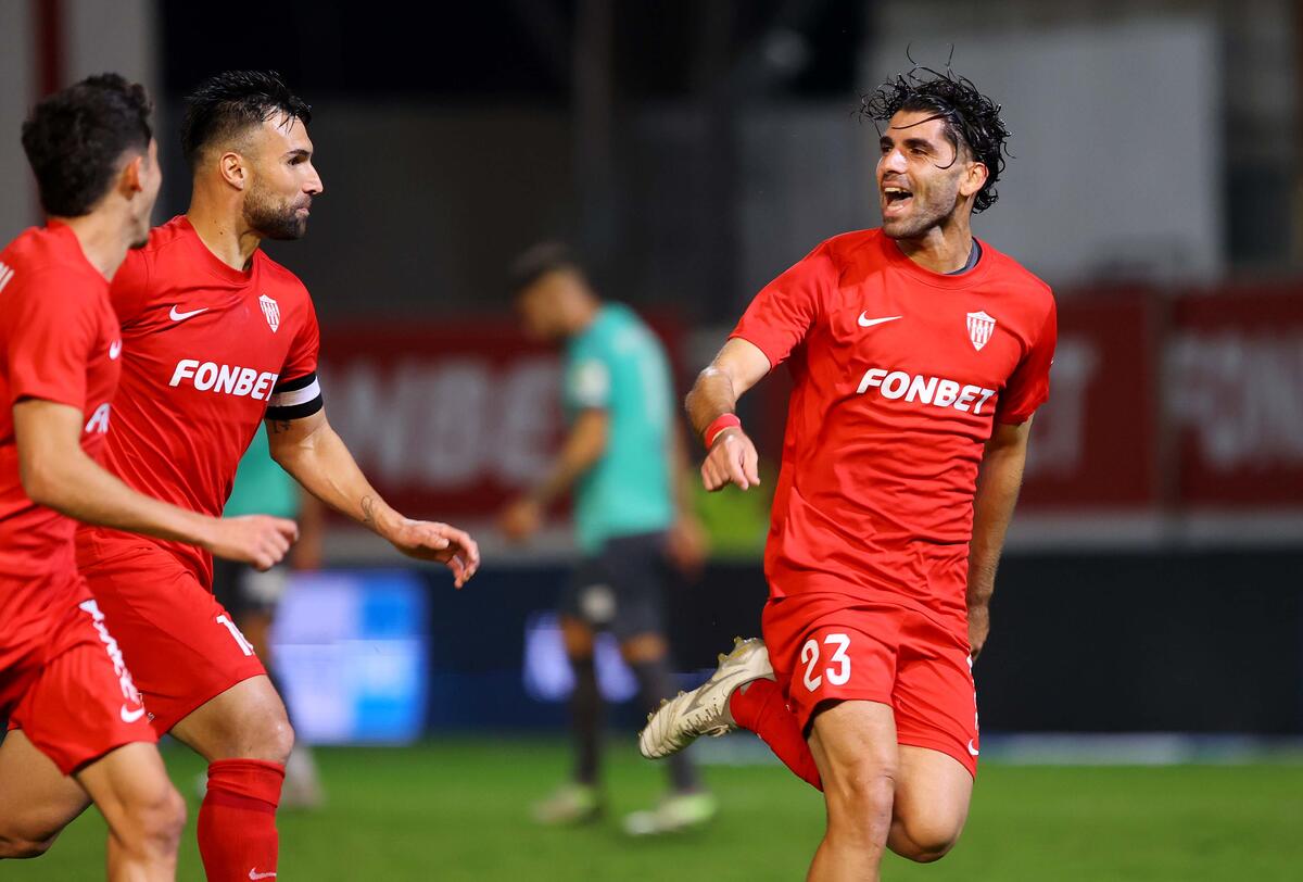 Νέα Σαλαμίνα – Οθέλλος 3-2: Ο Φράγκος επέστρεψε και κράτησε ζωντανό τον στόχο! thumb