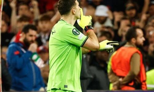 Έμερι: «Μιλάμε με την UEFA για την κίτρινη κάρτα του Μαρτίνες» thumb