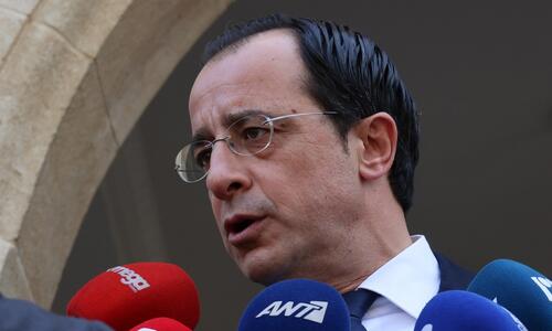 Έντονος ο Χριστοδουλίδης: «Είτε θα συμμορφωθούν, είτε κεκλεισμένων»! thumb