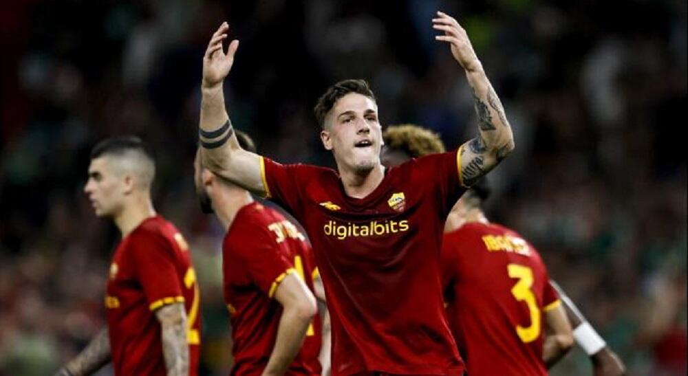 Τραβάει το σχοινί στα άκρα ο Τζανιόλο thumb